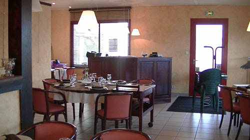 esat_restaurant_interieur